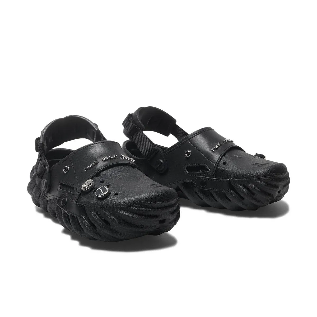 + Crocs 2-In-1 Echo Clog 'Black'