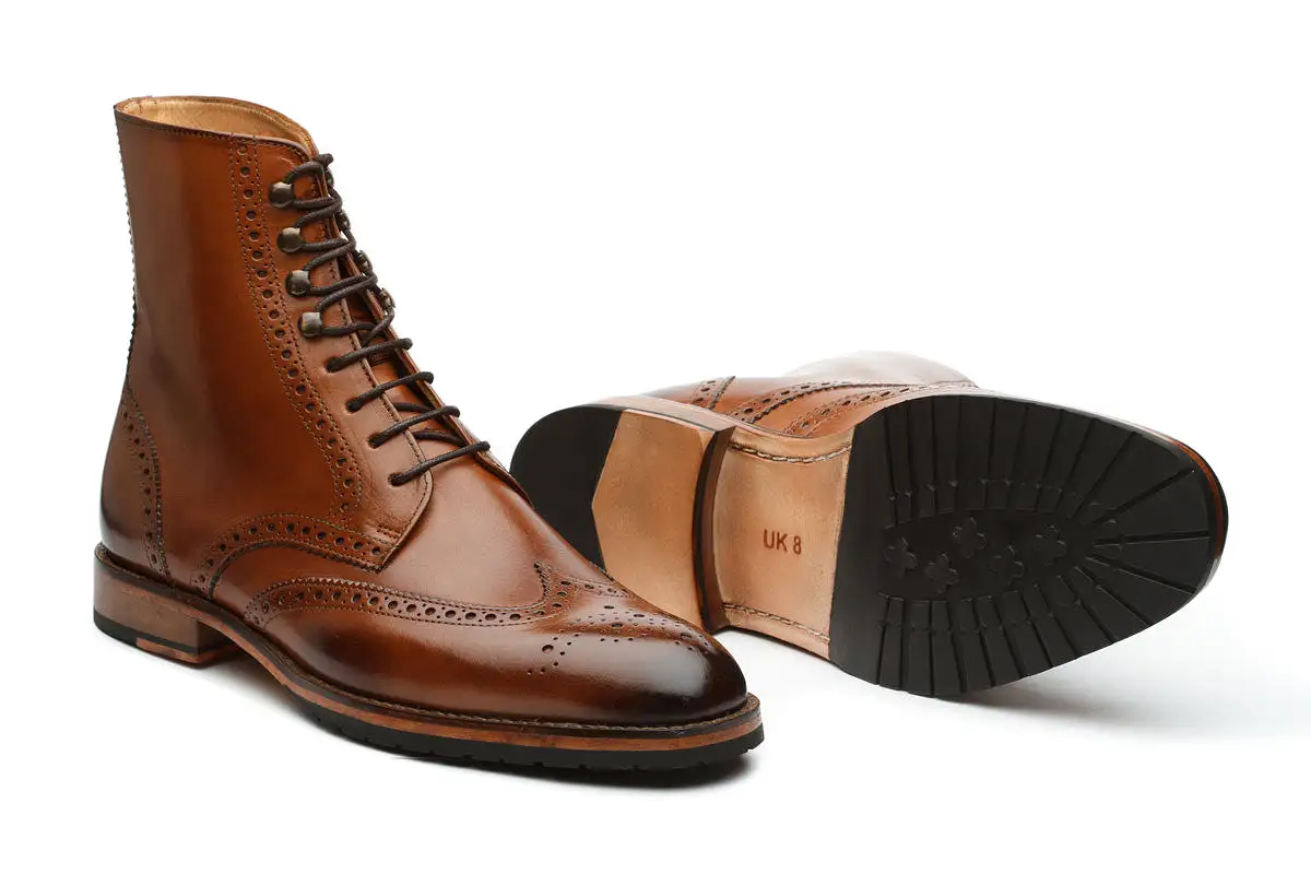 Brogue Boots - Tan