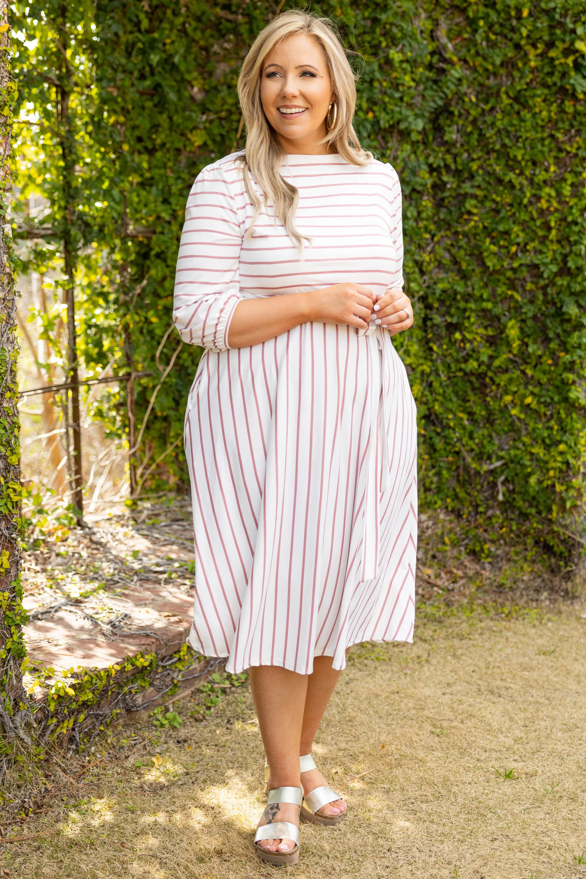 Holding Hands On The Boardwalk Dress, Ivory-Mauve