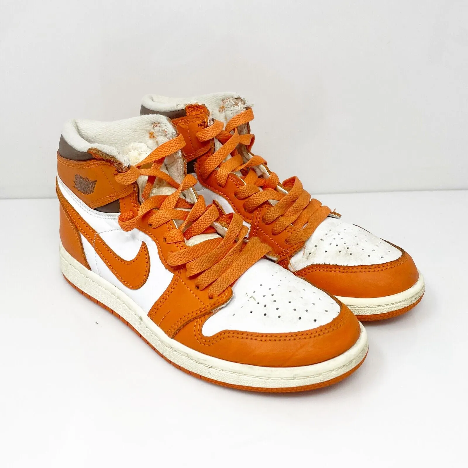 Nike Boys Air Jordan 1 High CU0449-101 Orange Basketball Shoes Sneakers Sz 2.5Y