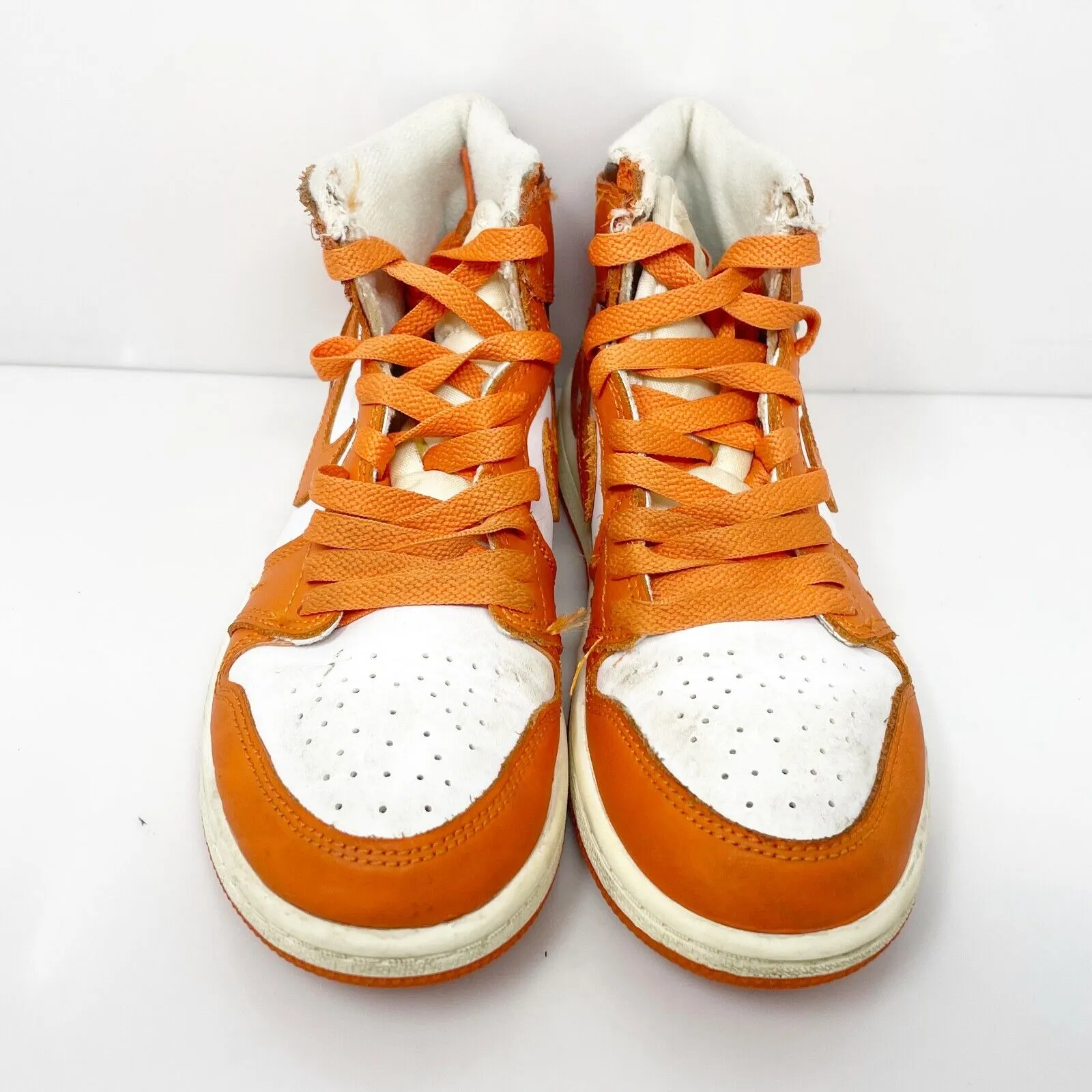 Nike Boys Air Jordan 1 High CU0449-101 Orange Basketball Shoes Sneakers Sz 2.5Y