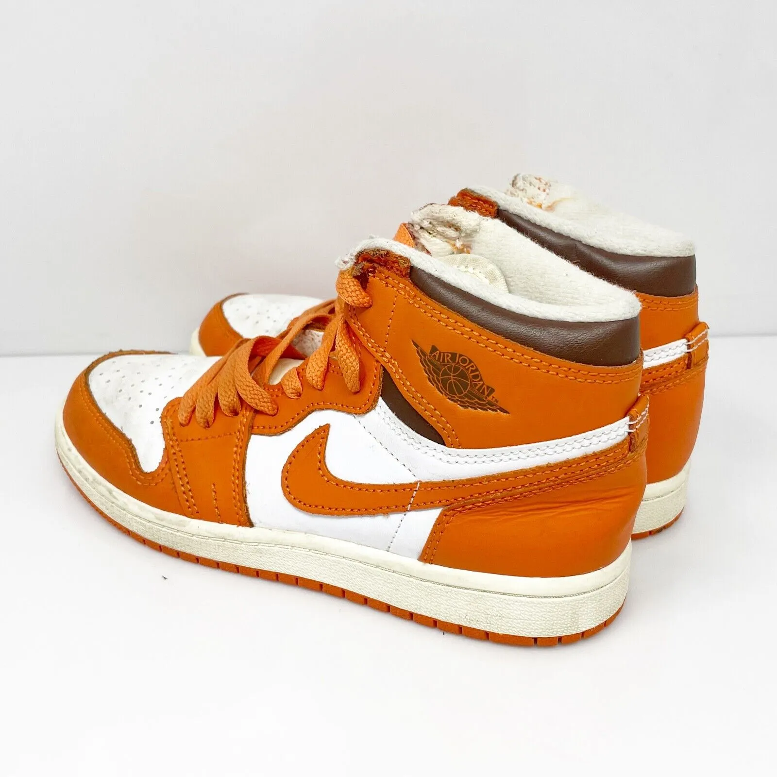 Nike Boys Air Jordan 1 High CU0449-101 Orange Basketball Shoes Sneakers Sz 2.5Y