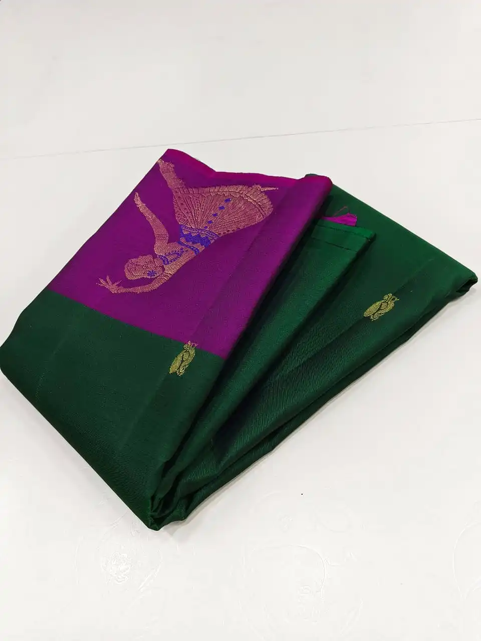 Pure kanchipuram silk sarees handwoven with 2 g pure jari unique collection-SRI001DG