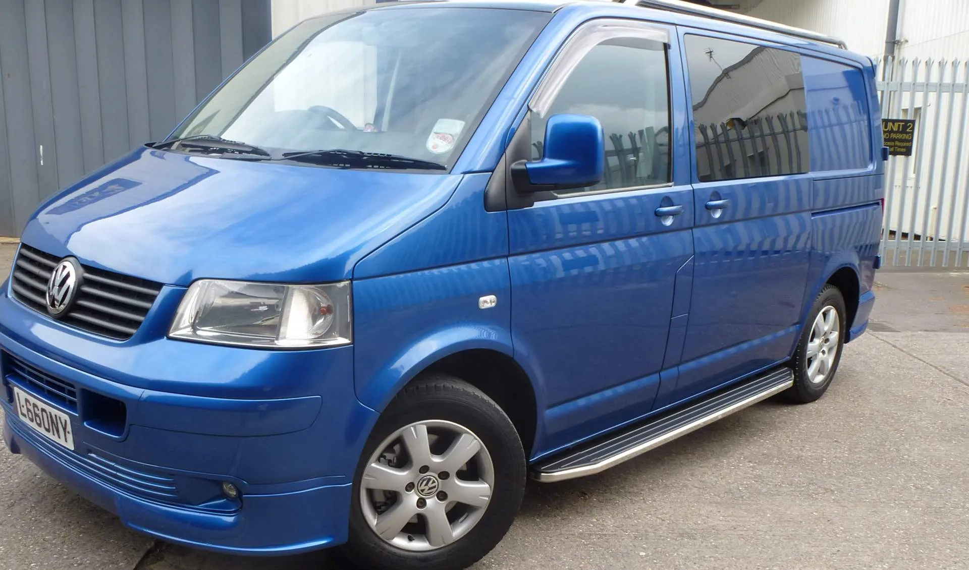 Raptor Side Steps Running Boards for Volkswagen Transporter T5 SWB