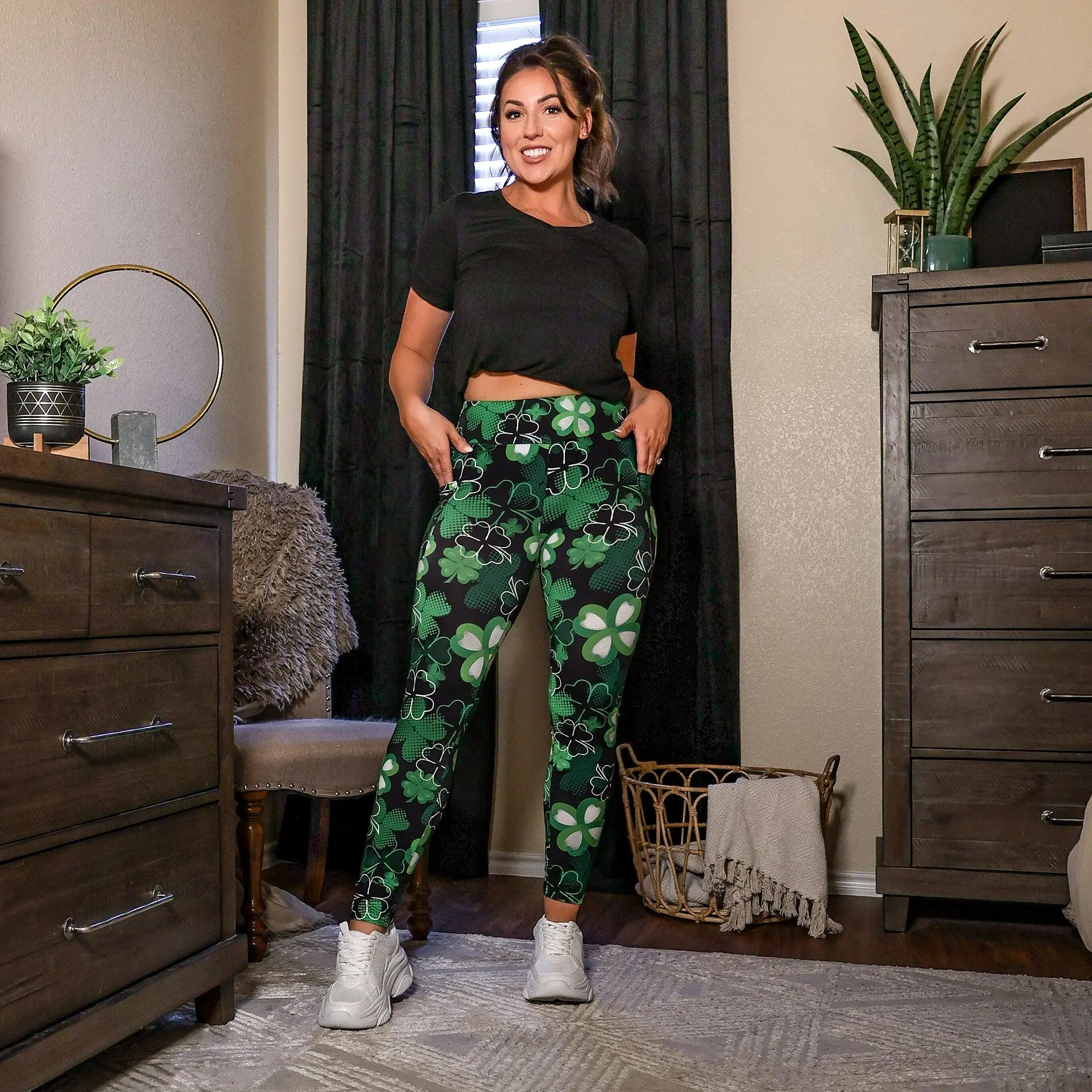 Ready to Ship | St Patricks Day SHAMROCK Leggings