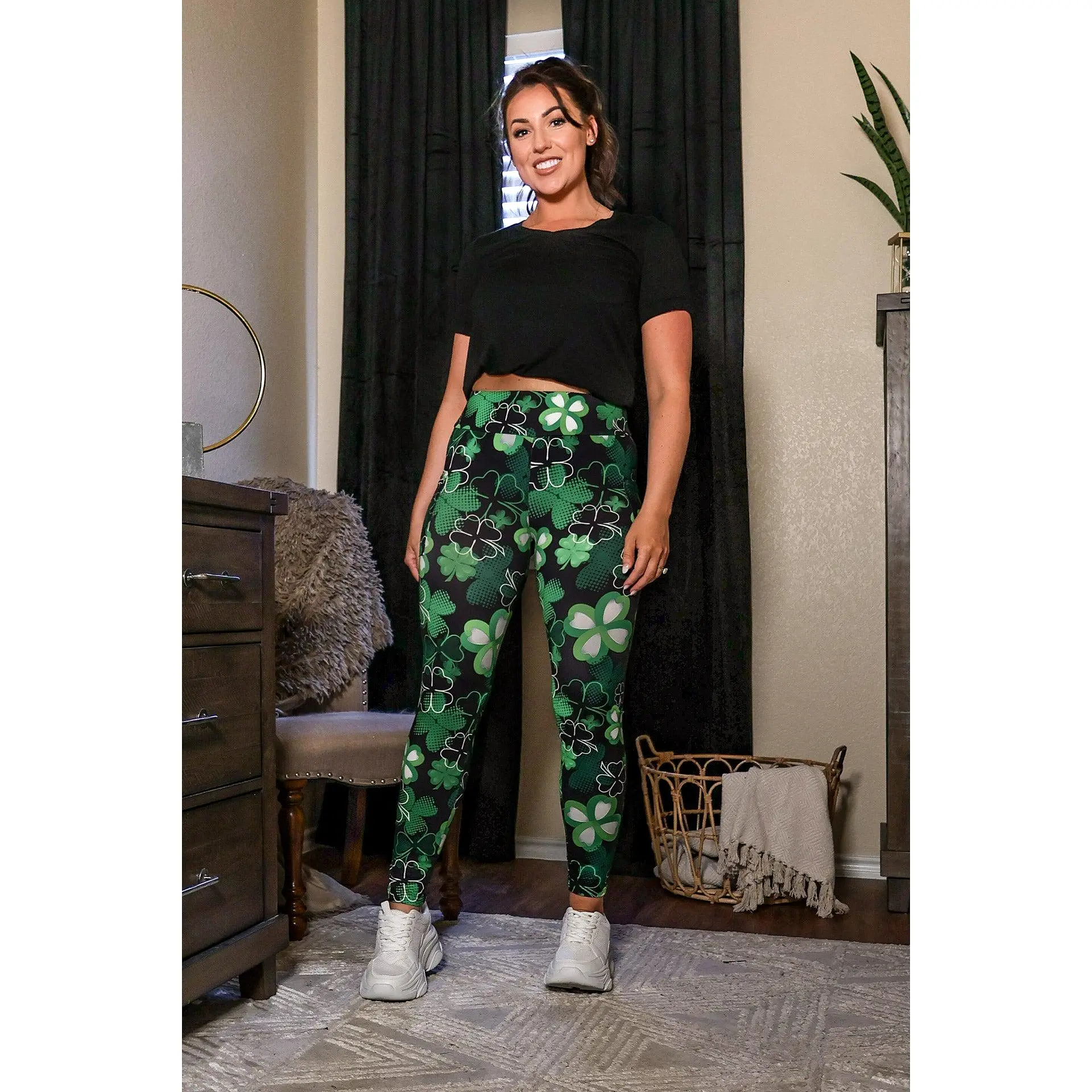 Ready to Ship | St Patricks Day SHAMROCK Leggings