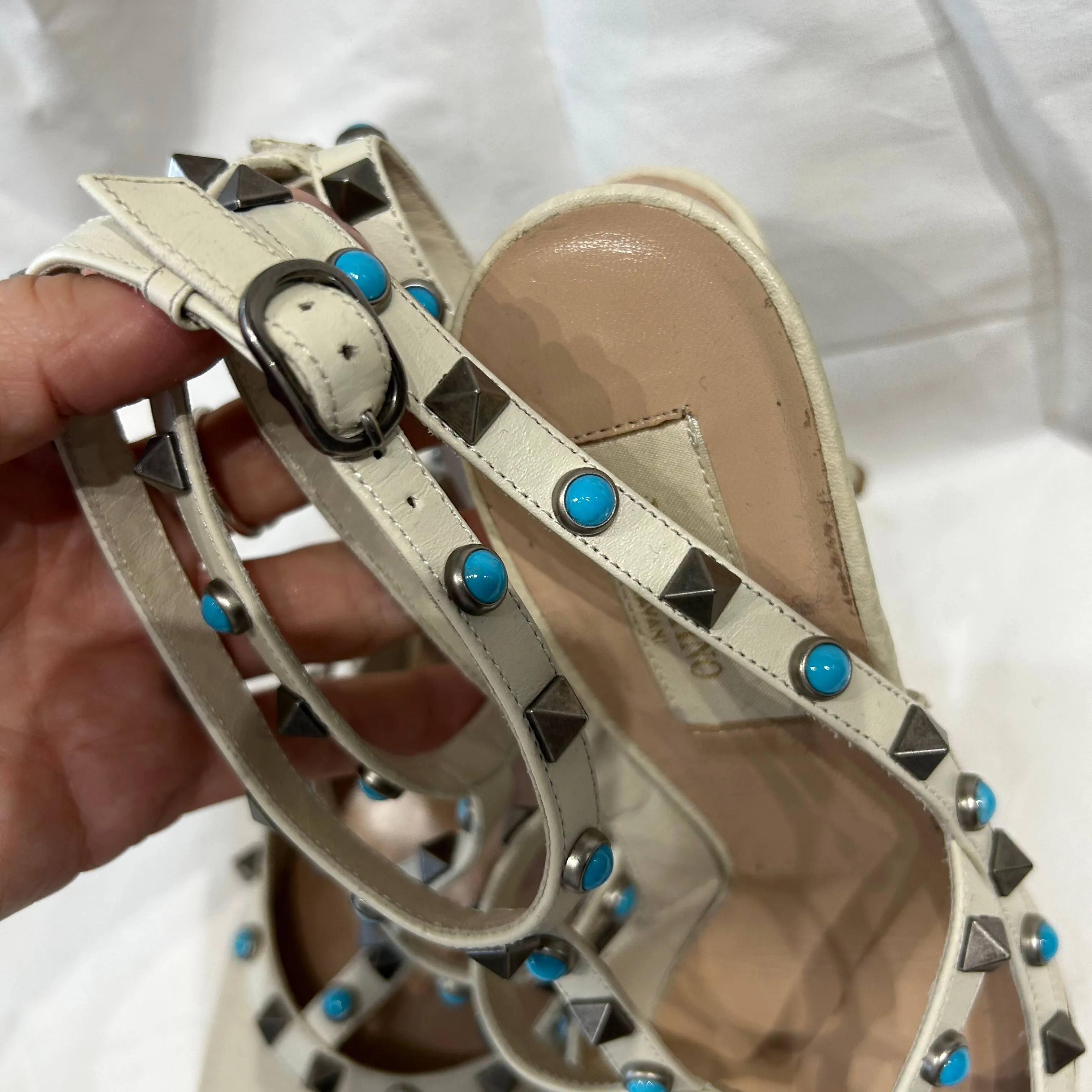 Valentino Cream Rolling Rockstud Turquoise Ankle Strap Sandals 40