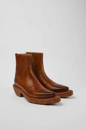 Venga Brown leather boots