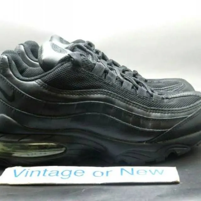 Vtg nike air max '95 triple black leather running shoes 2004 gs 307566-002 sz 6y