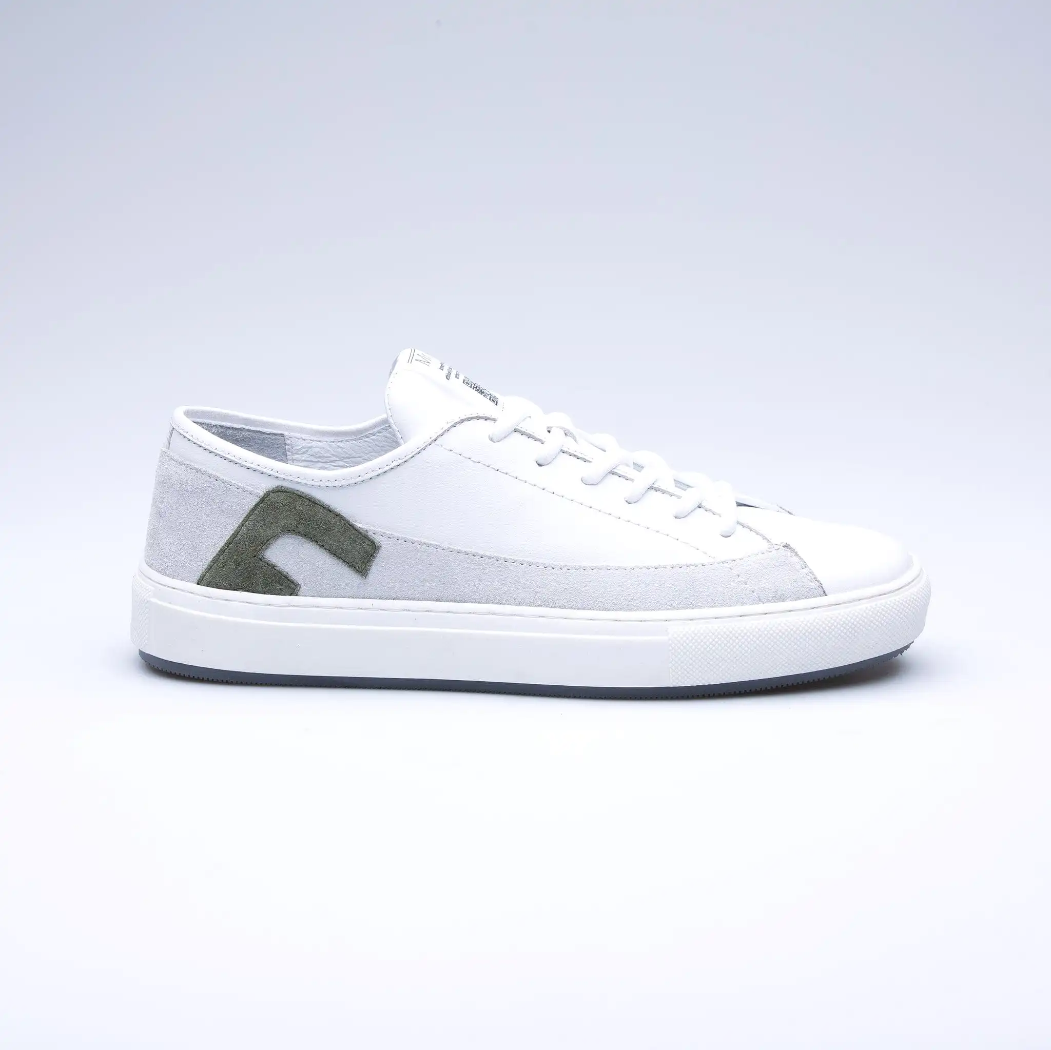 White Gustav Casual Shoes